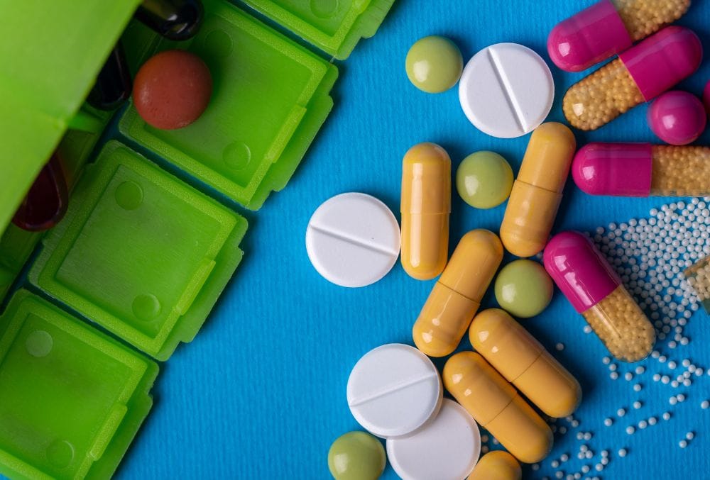 Polifarmácia na terceira idade: o perigo invisível da mistura e do excesso de remédios em idosos 2 medicamentos